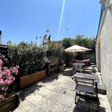 Charme Et Calme Au Coeur De Bordeaux Apartment Exterior photo